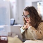 Пошук роботи без досвіду — де знайти перше місце роботи